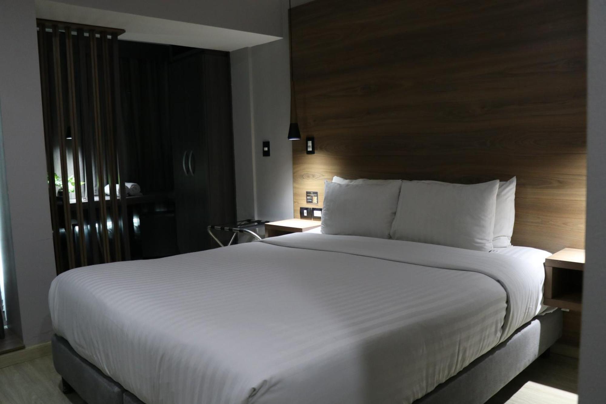 The Blue Hotel — Fotos 2